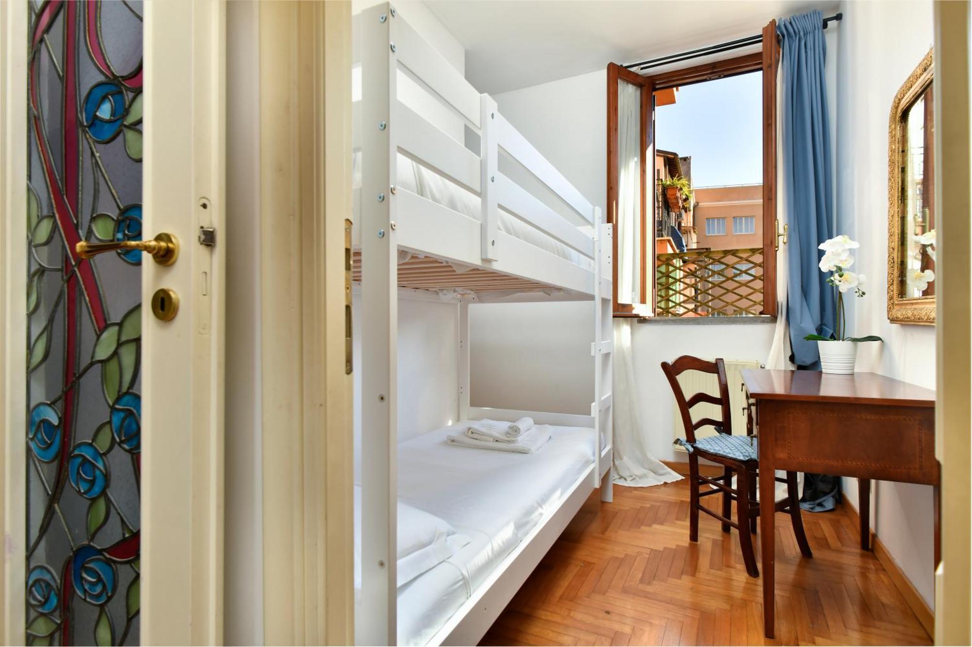 Trevi Charme Apartment Rome Exterior photo